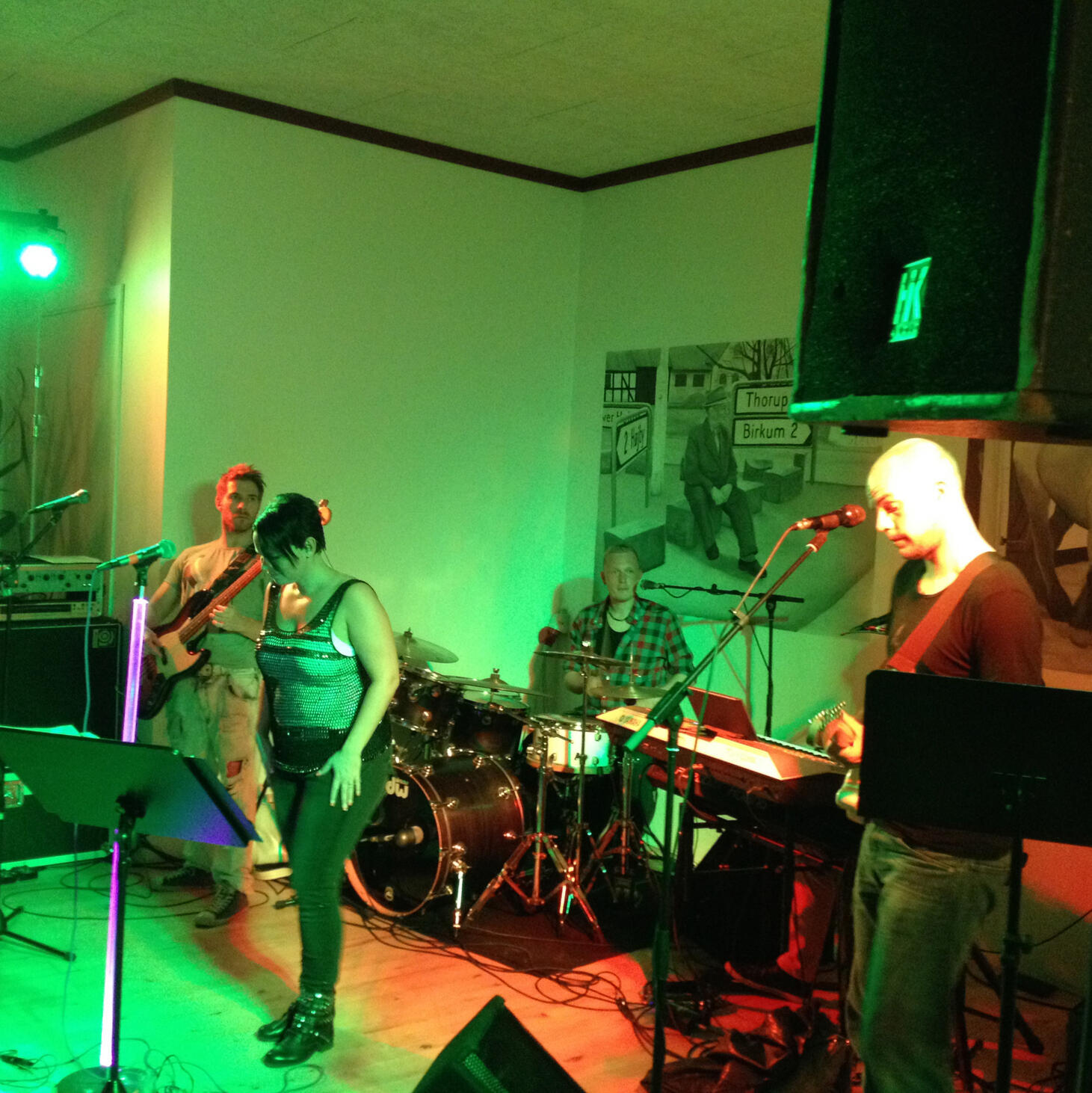 Band i store sal Band i store sal